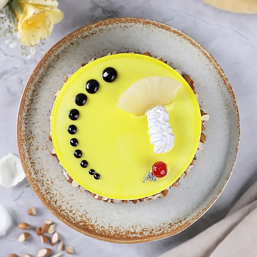 Velvety Pineapples Cake
