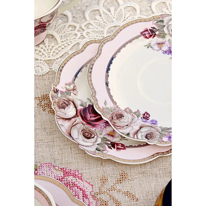 Vintage Rose Garden Tea Cup Set