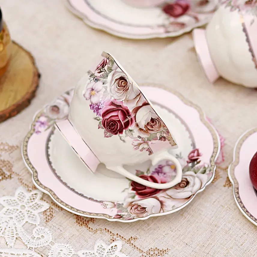Vintage Rose Garden Tea Cup Set