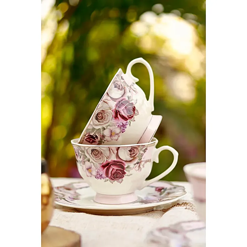 Vintage Rose Garden Tea Cup Set