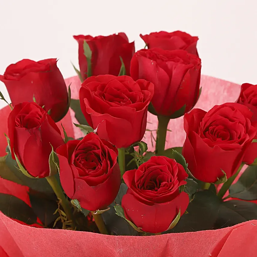 Vivid- Red Roses Bouquet & Chocolate