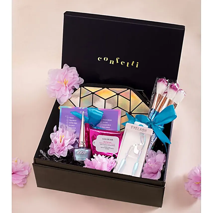 Wake Up N Makeup Gift Hamper