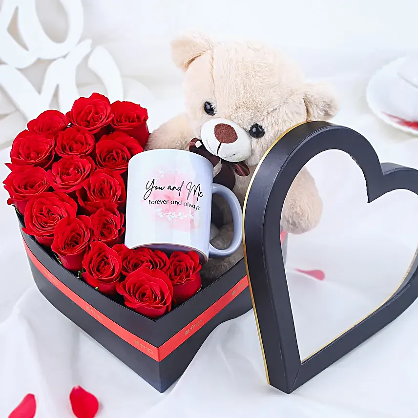 Warm Sips N Cuddles Floral Heart Box