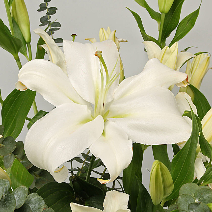flower for anniversary