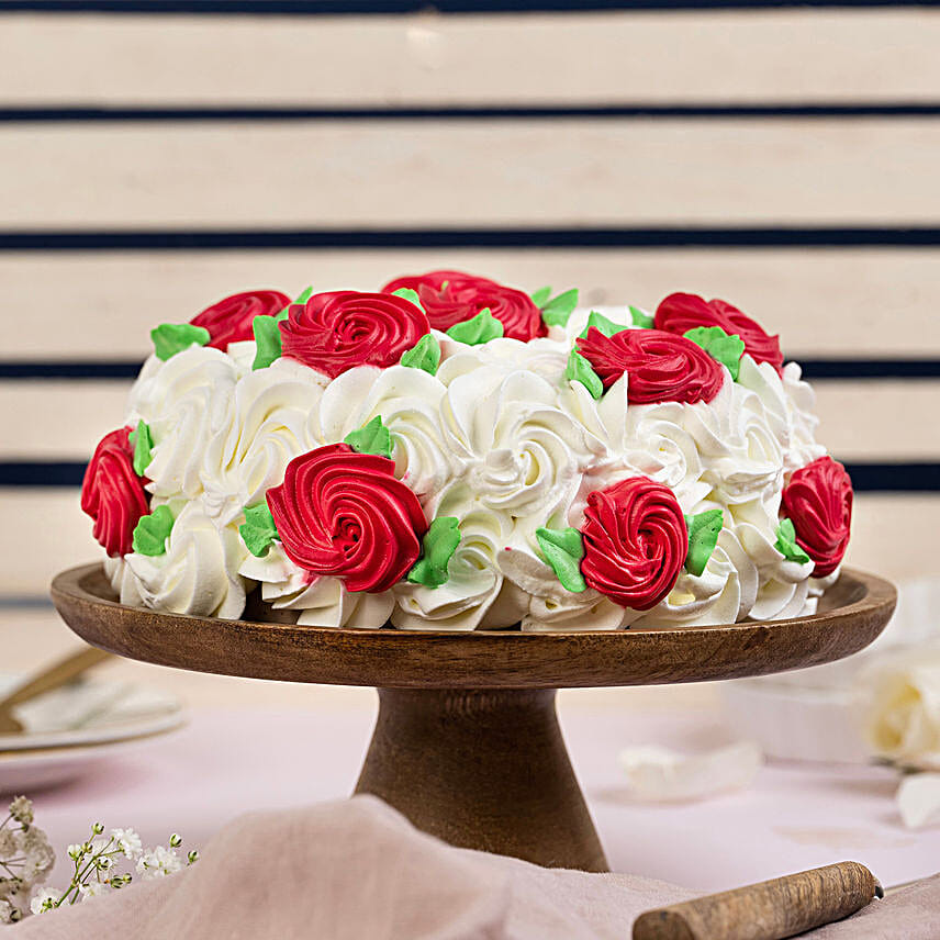 floral theme cake for vday