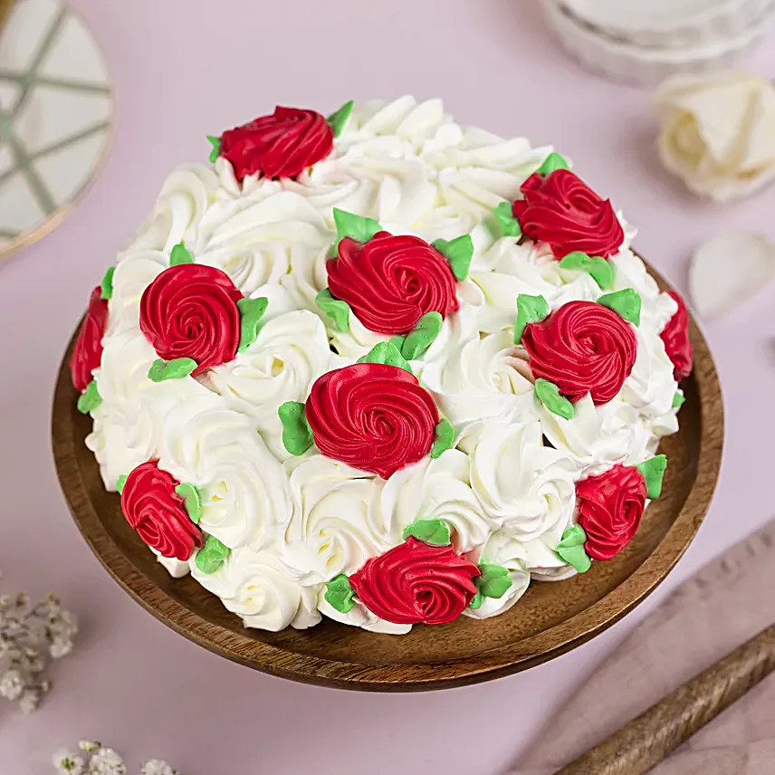 floral theme cake for vday