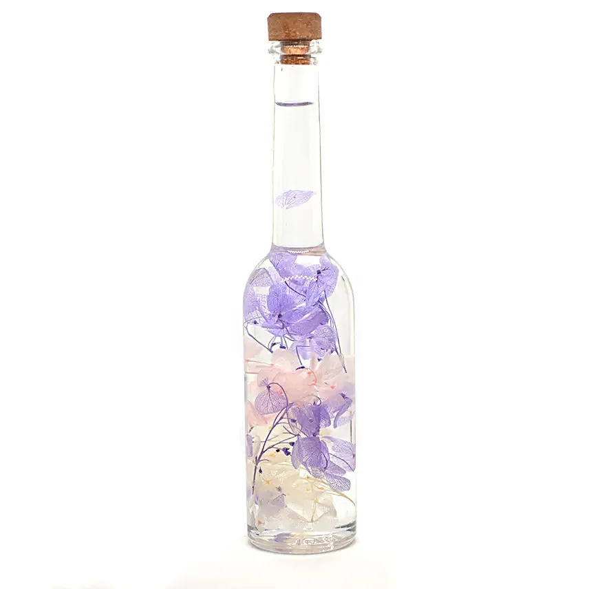 Winsome Strew Hydrangeas Flower Tabletop