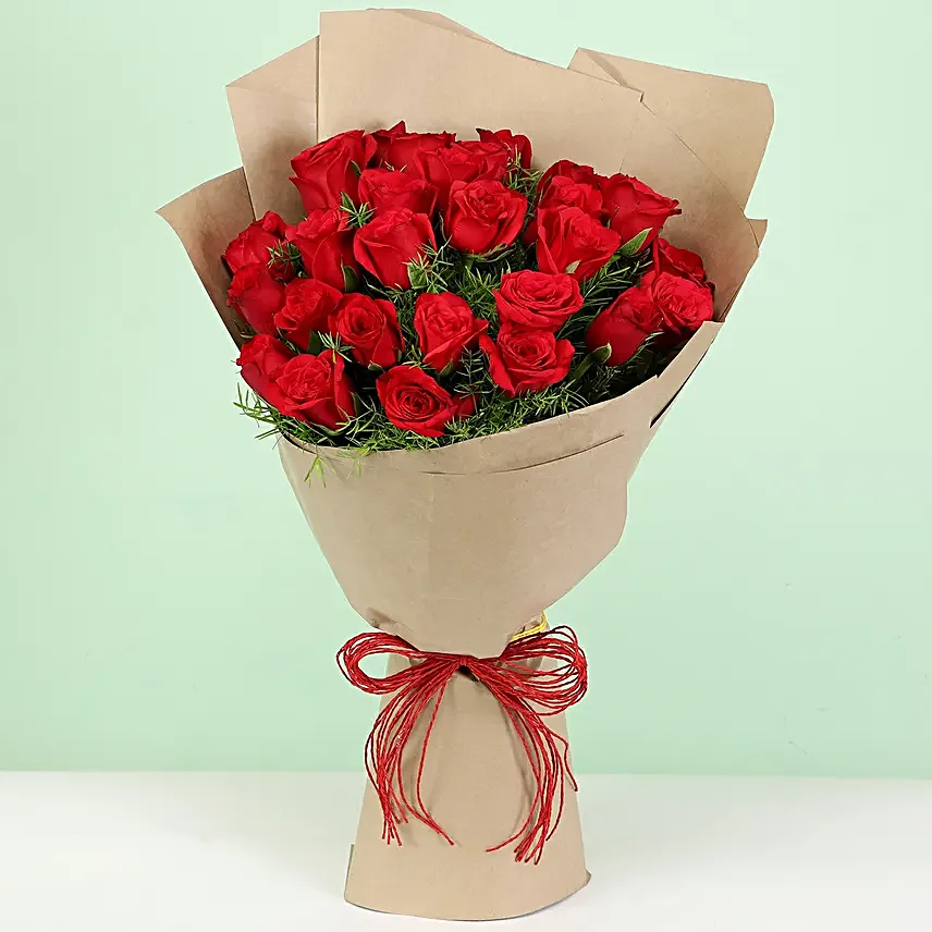 Bouquet of red roses