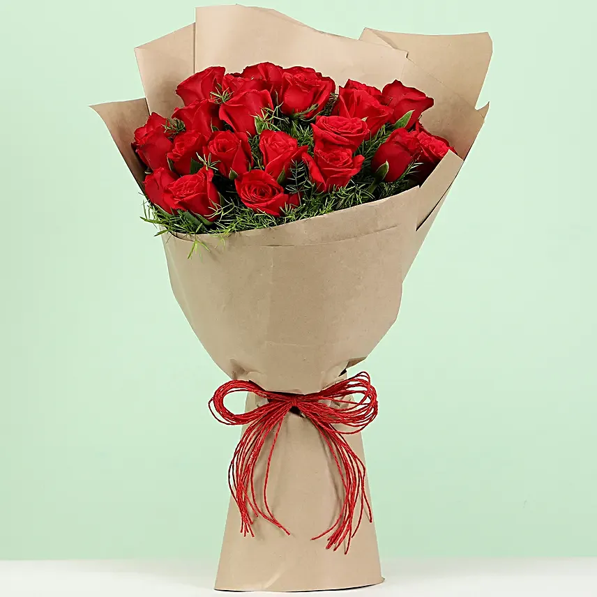 Bouquet of red roses