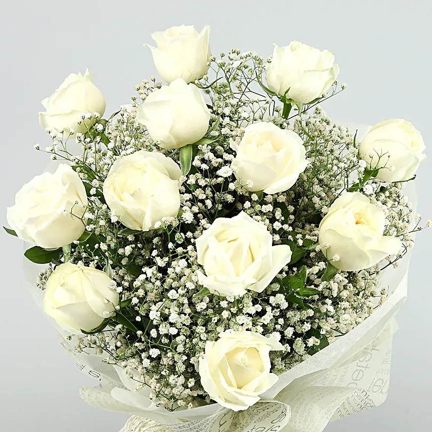 Wrapped In Elegance Roses Bouquet Black Forest Cake