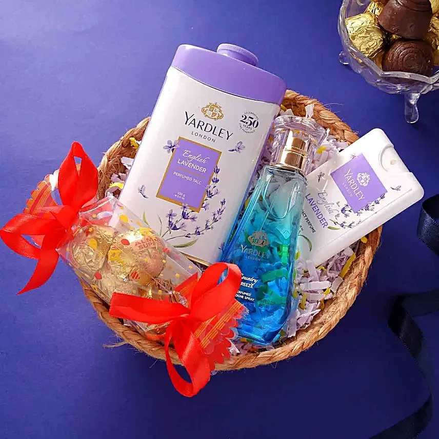 Yardley London Grooming Set and Toffee Basket