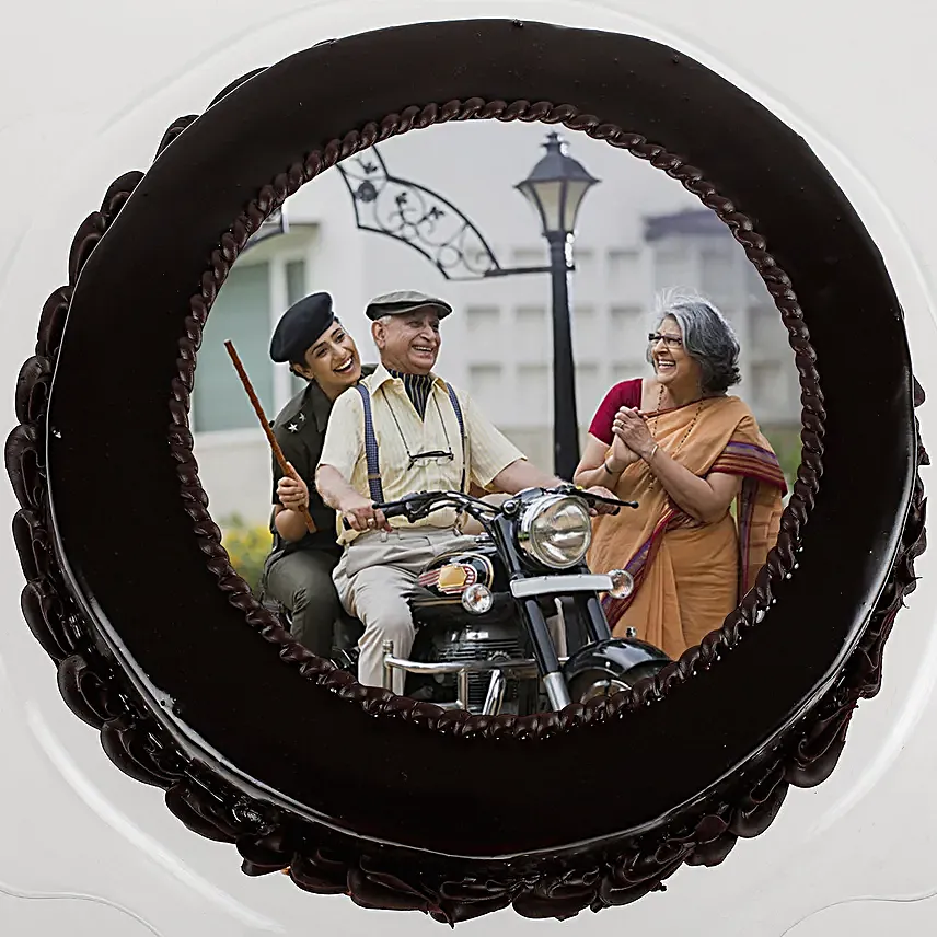 Chocolate cake for father's day