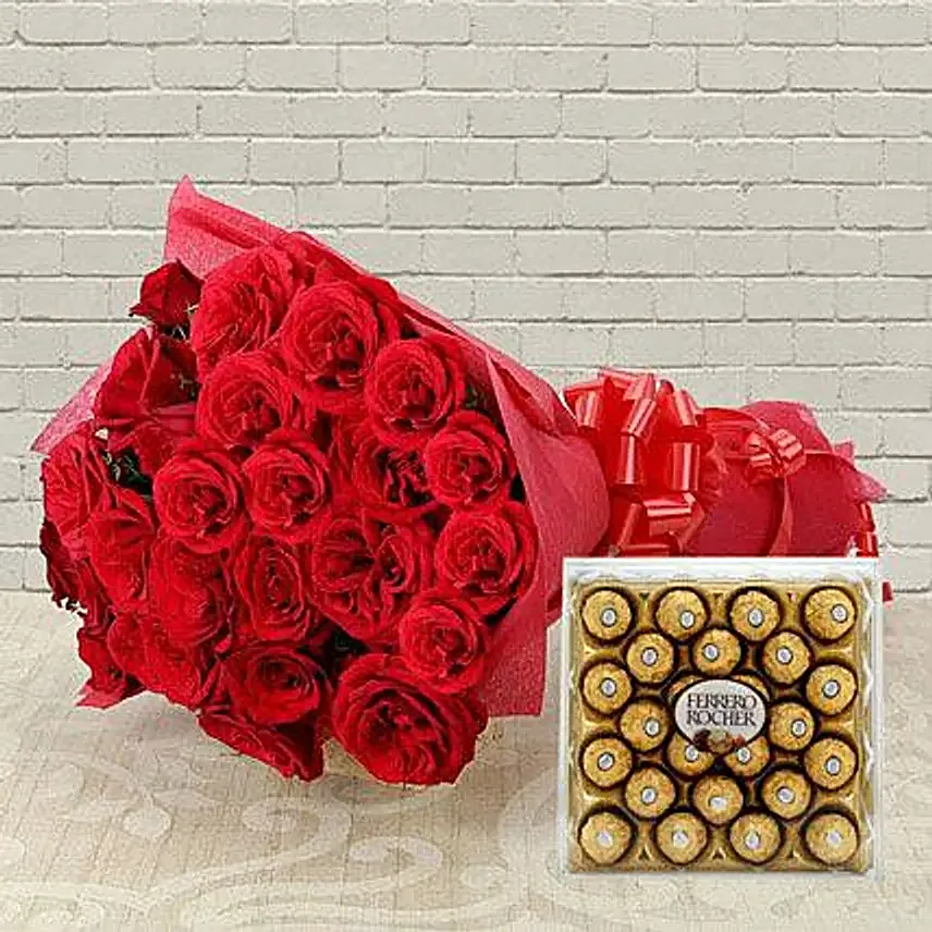 Yummy N Rosy - Bunch of 30 Red Roses & 300gm Ferrero Rocher chocolate box.