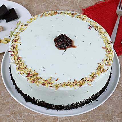 Malai Paan Cake:Fusion Cakes