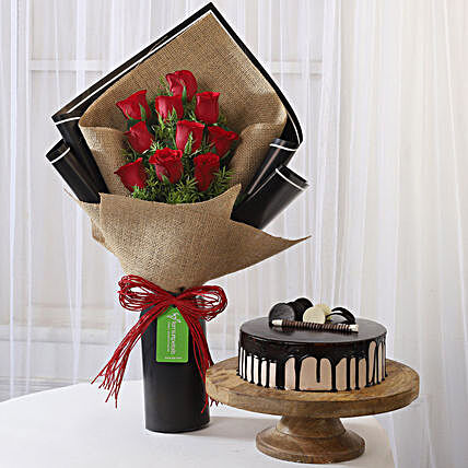Red Roses Bouquet and Choco Cake Online