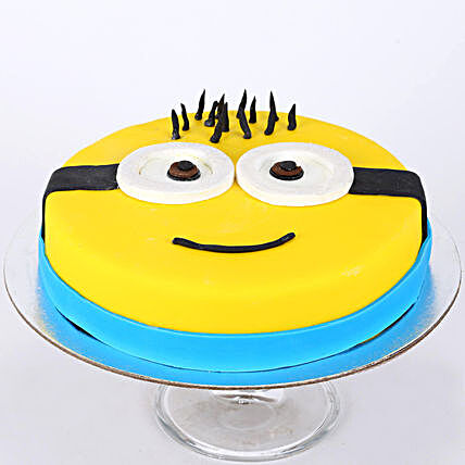 Minion Cute Cartoon Cake for Kids 1kg:Minion Theme Cake