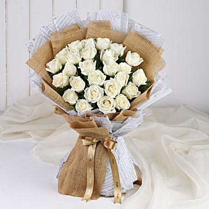 Online White Roses Set Wrapped In Brown Paper:Sympathy Flowers
