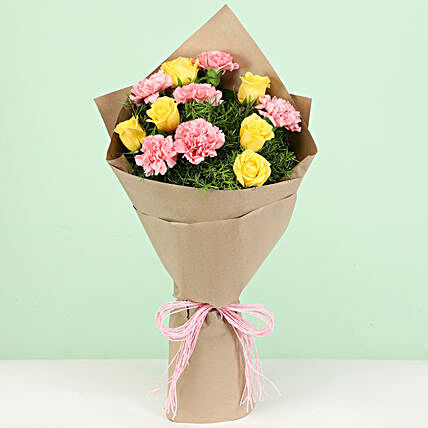 mix floral bouquet online:Mixed Flowers