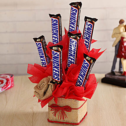 Snickers Chocolate Vase Hand Delivery
