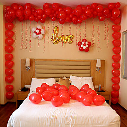 Valentine s Day Balloon Decor