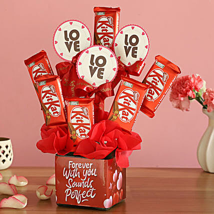 Kitkat Love Arrangement