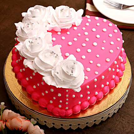 Sweet Rose Heart Chocolate Cake:Heart Shaped Cakes