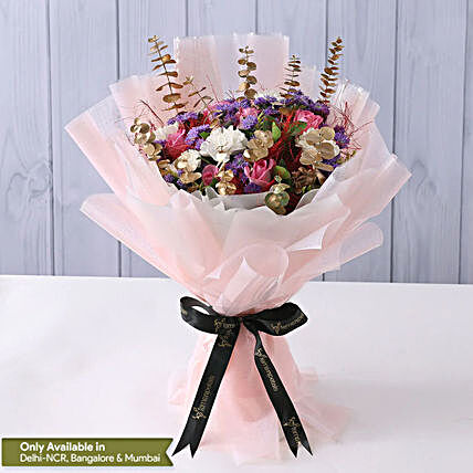 Blissful Carnations N Roses Bouquet