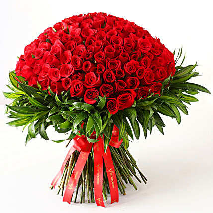 Forever Love 200 Red Roses Beautifully Tied Bunch:Send Roses