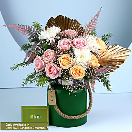 Christmas Flowers Online  Buy/Send Christmas Flower Arrangements