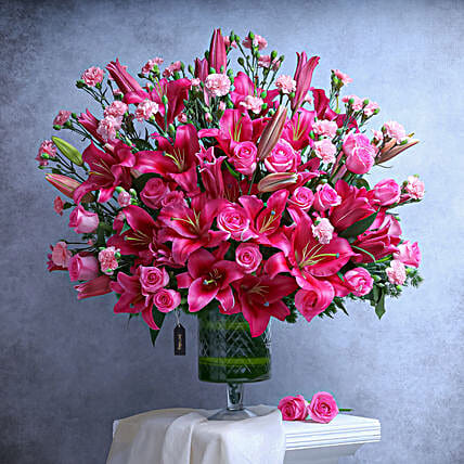 Majestic Eid Floral Elegance