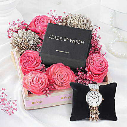 Watch N Blooms Gift Tray for Mom-image-40