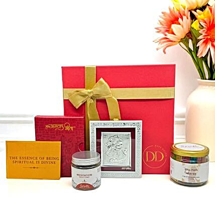 Divine Gita Harmony Hamper-picture-39