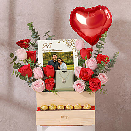 Anniversary Gifts Online Wedding Anniversary Gift Ideas at FNP
