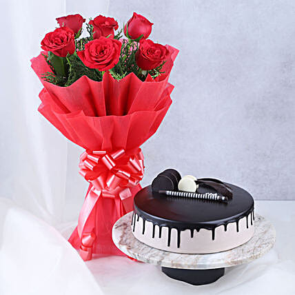 Beautiful Red Rose Gift Hamper-image-30