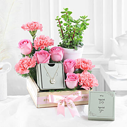 Endless Romance Hamper For Her-picture-14