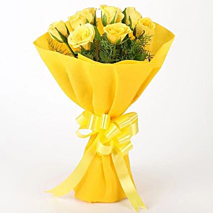 Enticing Yellow Rose Bouquet-picture-43