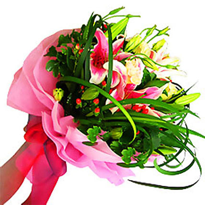 Admirable Stargazer Bouquet:Lilies to Malaysia
