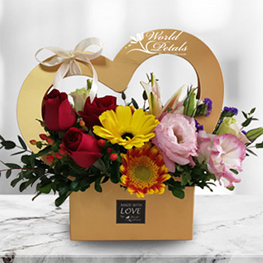 Admiration Flower Arrangement:Send Corporate Gifts to Malaysia