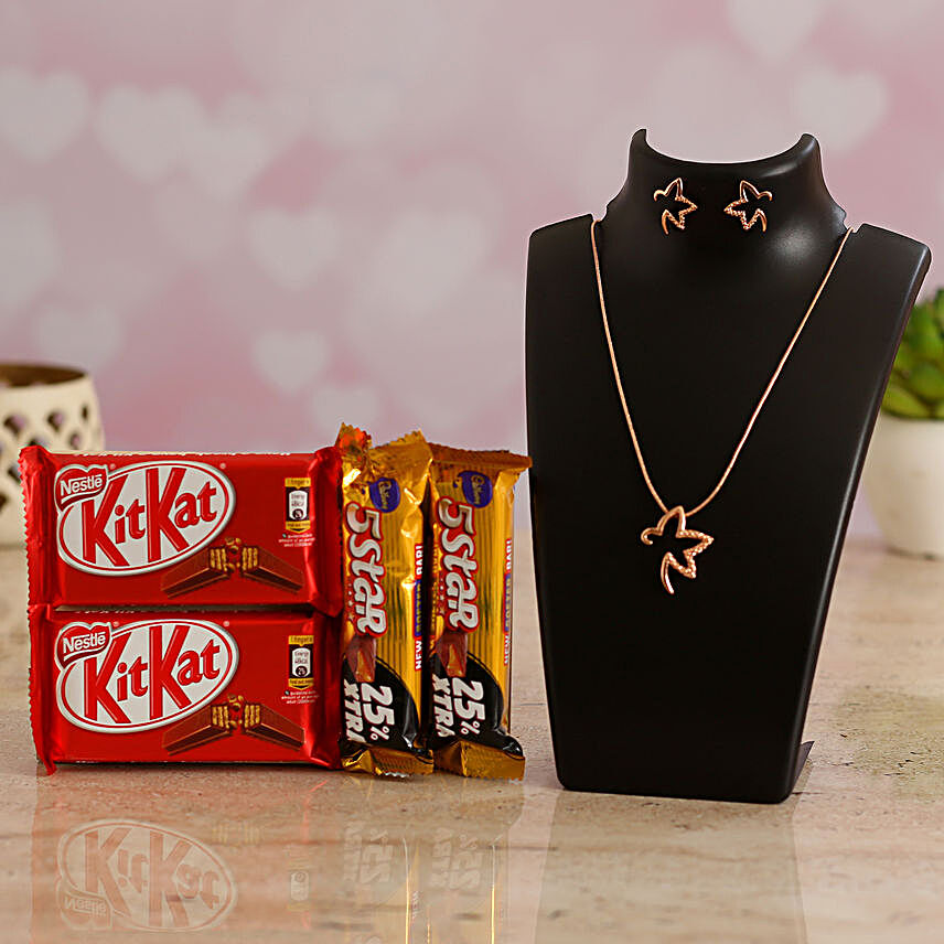 Beautiful Necklace Set With Kitkat and 5 Star