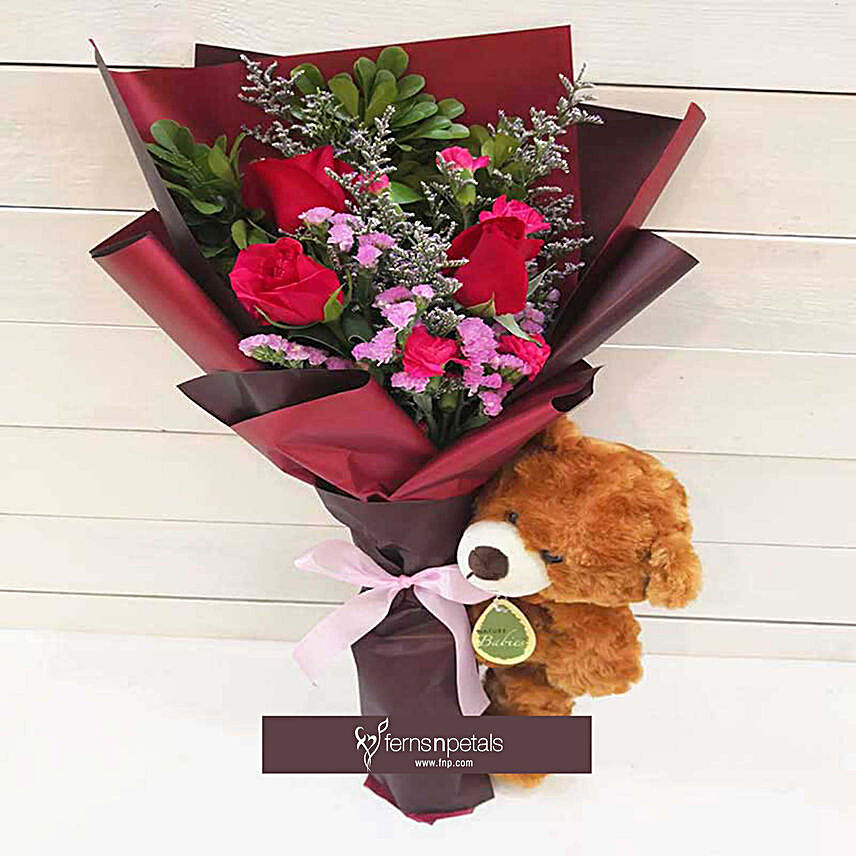 Beautiful Rose Bouquet:Flower Delivery in Malaysia