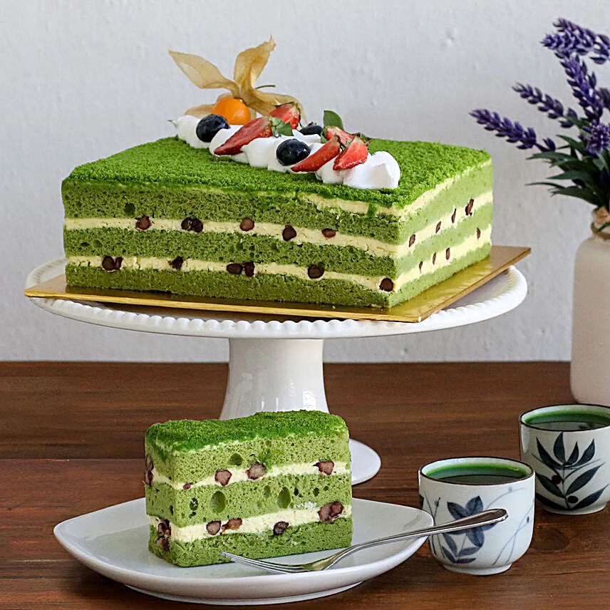 Tempting Green Tea Sponge Cake