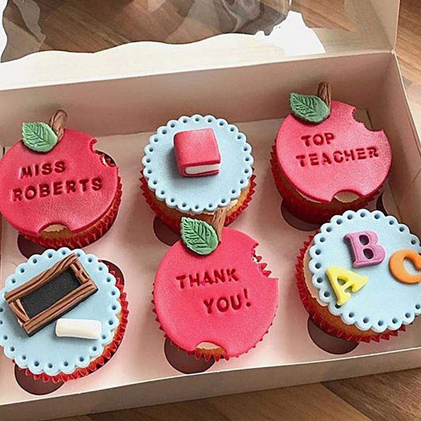 Best teacher Chocolate Cupcake:Teachers Day Gifts In Malaysia