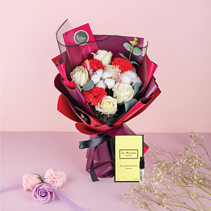 Carnations And Roses Bouquet With Jo Malone Perfume:Carnations Flowers to Malaysia