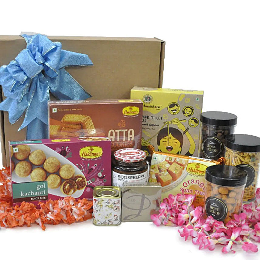 Camamana Diwali Vegetarian Gift Hamper:Diwali Gifts Malaysia