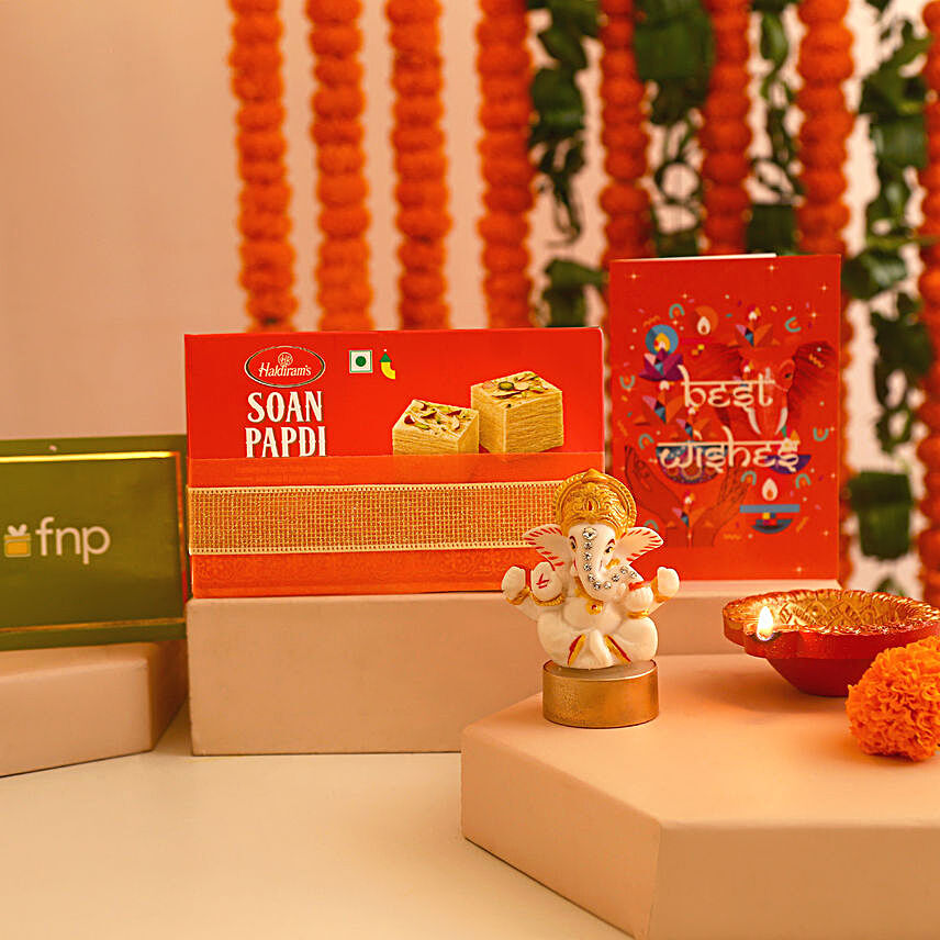Diwali Greetings With Soan Papdi Gift Hamper:Diwali Gifts to Malaysia