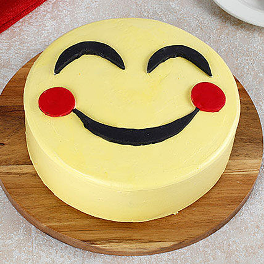 Blush Emoji Cake 0.5Kg