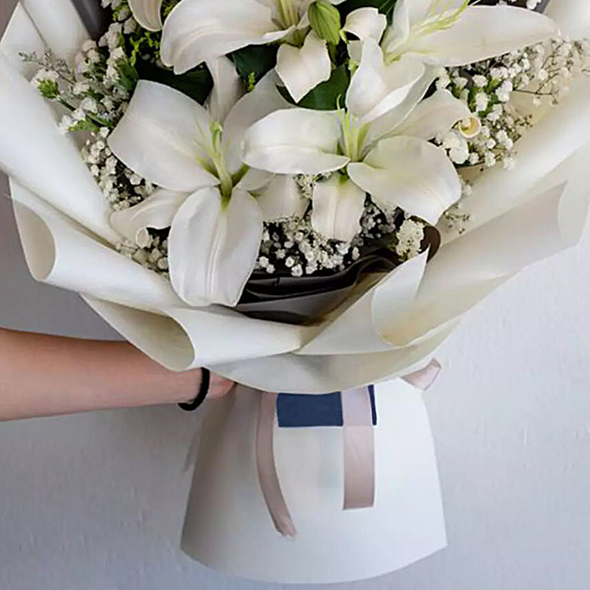 Charming White Lilies Bunch