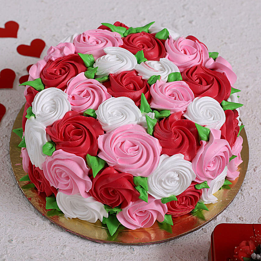 Full Of Roses Designer Cake Half Kg