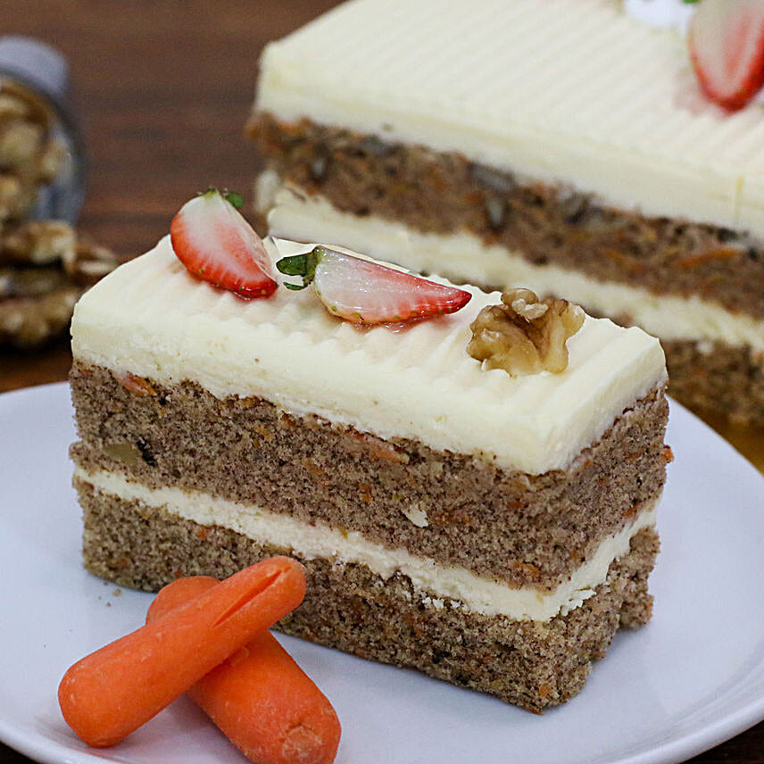 Tempting Carrot Walnut Cake 500g