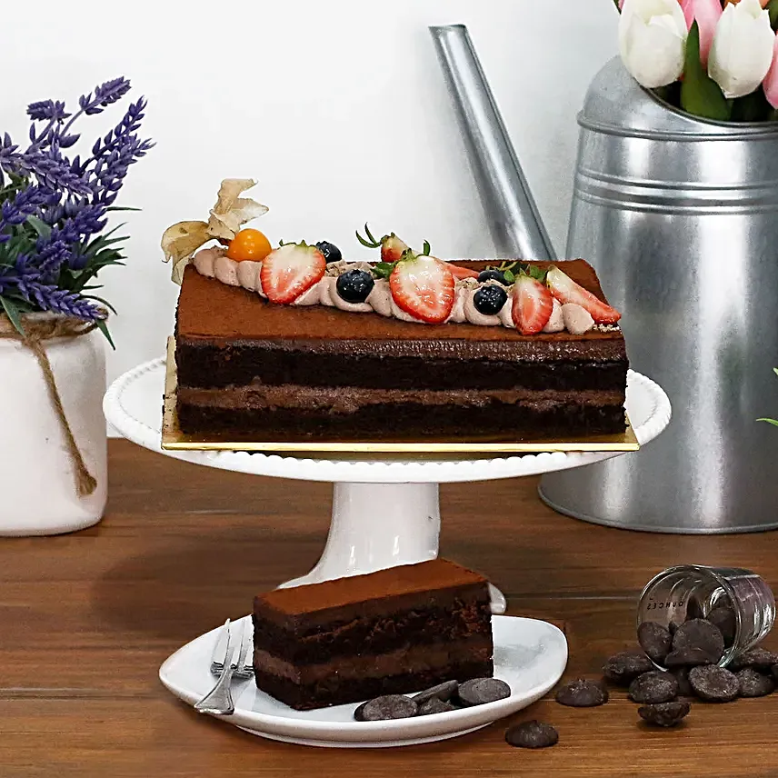 Tempting Gianduja Dark Chocolate Cake 1Kg